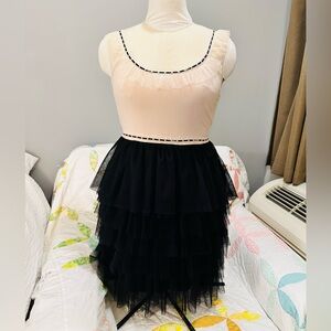 NWT Hazel Black Cream Tulle Ruffle Ballerina Dress L